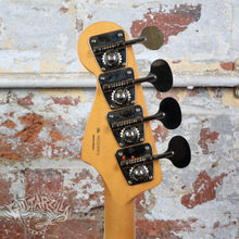 Load image into Gallery viewer, Fender Gold Foil Jazz Bass 2022 Sonic Blue
