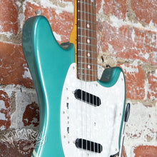 Load image into Gallery viewer, Fender Mustang '69 Reissue MG69-77 2006 Ocean Turquoise Metallic Competition Stripe Japan
