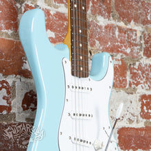 Load image into Gallery viewer, Fender Stratocaster &#39;62 Reissue ST62-US 2010 Sonic Blue MIJ Japan

