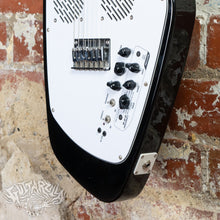 Load image into Gallery viewer, Vox Apache 2 2012 Black Built in Amplifier &amp; Drum Machine Travel Guitar
