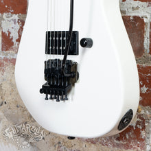 Load image into Gallery viewer, Tokai Custom Edition Superstrat JSR-504SW 1987 White MIJ Japan
