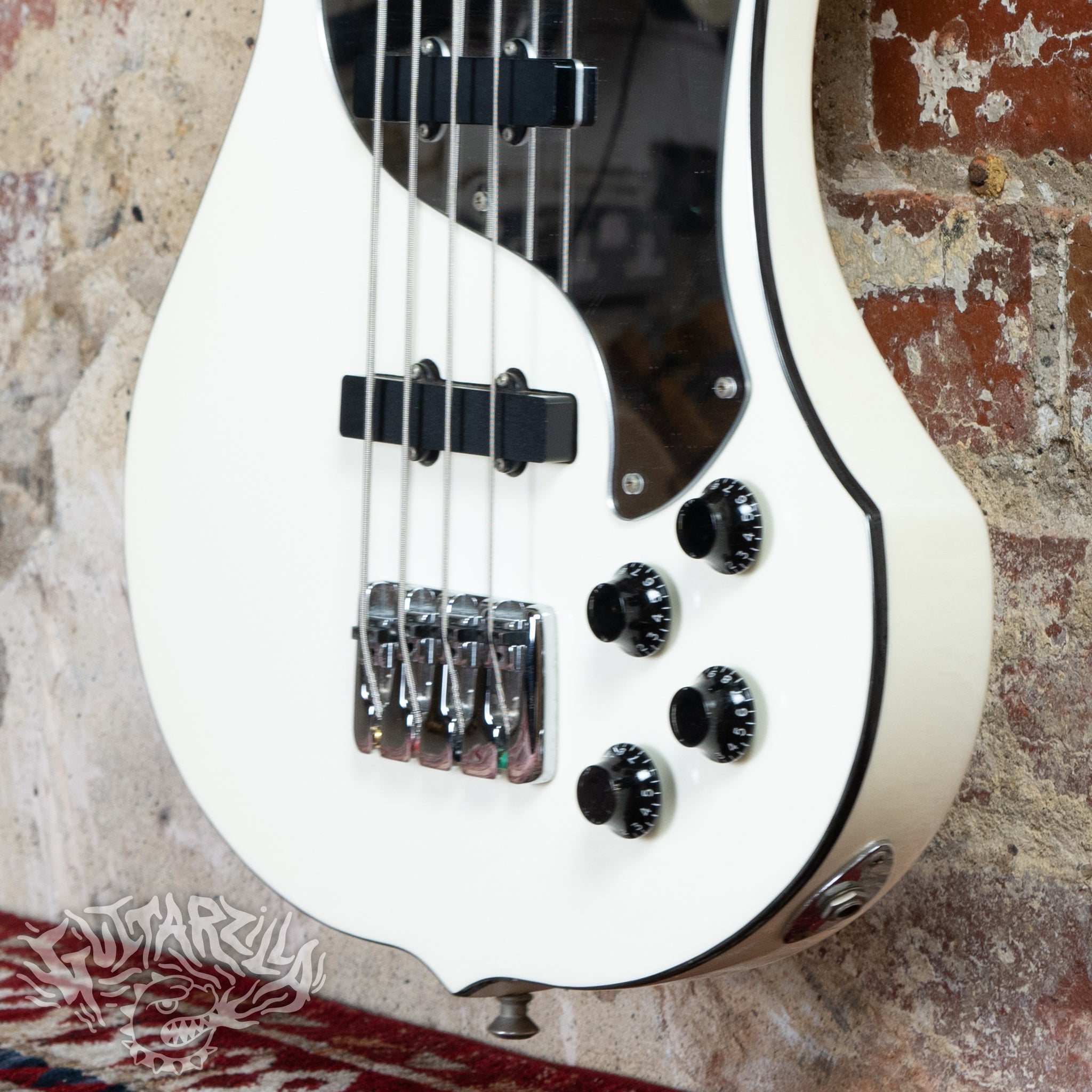 Killer KB-Simmony 2009 Snow White MIJ Japan ESP – Guitarzilla