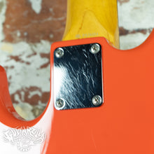 Load image into Gallery viewer, Fender Jazz Bass &#39;62 Reissue JB62-75US 2000 Fiesta Red CIJ Japan

