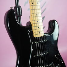 Load image into Gallery viewer, Squier Silver Series Stratocaster 1993 Black MIJ Japan FujiGen
