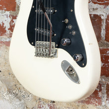 Load image into Gallery viewer, Greco Spacey Sound Jeff Beck SE500J White 1981 MIJ Japan FujiGen
