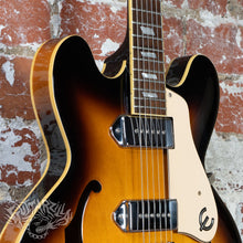 Load image into Gallery viewer, Epiphone Casino 2006 Vintage Sunburst Peerless MIK Korea
