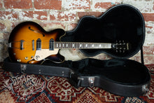 Load image into Gallery viewer, Epiphone Casino 2006 Vintage Sunburst Peerless MIK Korea
