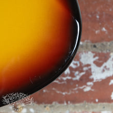 Load image into Gallery viewer, Fender JM-Champ Mini Jazzmaster 1995 Sunburst MIJ Japan FujiGen
