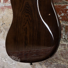 Load image into Gallery viewer, Fender Jazz Bass '62 Reissue JB62-81WAL 2006 Walnut CIJ Japan
