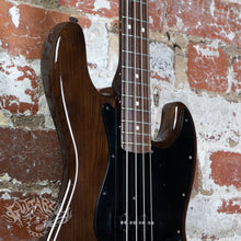 Load image into Gallery viewer, Fender Jazz Bass '62 Reissue JB62-81WAL 2006 Walnut CIJ Japan
