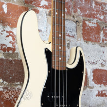 Load image into Gallery viewer, Fender Aerodyne Jazz Bass AJB 2006 Vintage White CIJ Japan
