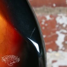 Load image into Gallery viewer, Fender Precision Bass '70 Reissue PB70-70 1991 Sunburst FujiGen Japan MIJ

