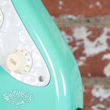Load image into Gallery viewer, Fernandes JG-65 1990's Surf Green MIJ Japan
