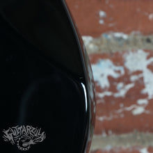 Load image into Gallery viewer, Charvel Super Dinky SDK-075-SSH 1990's Black MIJ Japan
