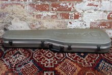 Load image into Gallery viewer, Charvel Model 3A Superstrat 1987 Black MIJ Japan
