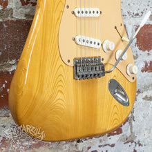 Load image into Gallery viewer, Greco SE-600 Super Sound Double Cut 1979 Natural MIJ FujiGen Japan
