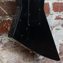 Load image into Gallery viewer, Aria Pro II ZZ Deluxe-V 1983 Black With Thunderbolt MIJ Matsumoku Japan
