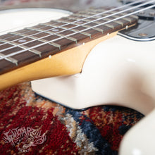 Load image into Gallery viewer, Squier Stratocaster ST-336 Medium Scale 1985 Vintage White MIJ Japan HSS
