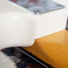 Load image into Gallery viewer, Squier Stratocaster ST-336 Medium Scale 1985 Vintage White MIJ Japan HSS
