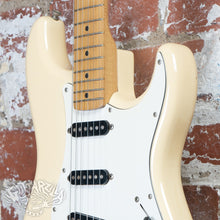 Load image into Gallery viewer, Squier Japan '72 Reissue Stratocaster CST-30 E Serial MIJ 1986 Olympic White
