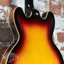 Load image into Gallery viewer, Epiphone Rivoli II Sunburst Semi Hollow Short Scale Bass 2000 Sunburst Peerless

