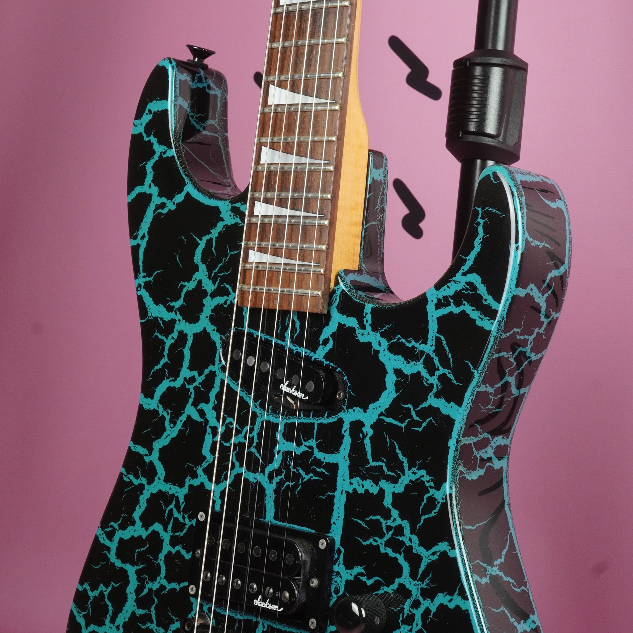 Charvel Dinky Custom DK-085-SH 80's Blue Crackle MIJ Japan Superstrat –  Guitarzilla