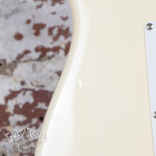 Load image into Gallery viewer, Fender Stratocaster '62 Reissue ST62-55 1986 Olympic White MIJ Japan FujiGen
