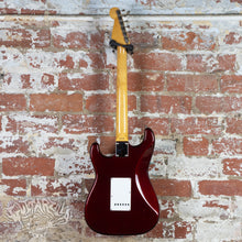 Load image into Gallery viewer, Fender Stratocaster '62 Reissue ST62-US 2010 Old Candy Apple Red MIJ Japan
