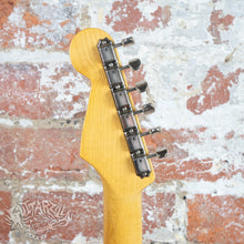 Load image into Gallery viewer, Fender Stratocaster '62 Reissue ST62-US 2010 Old Candy Apple Red MIJ Japan
