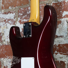 Load image into Gallery viewer, Fender Stratocaster '62 Reissue ST62-US 2010 Old Candy Apple Red MIJ Japan
