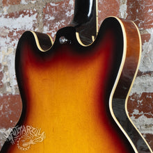 Load image into Gallery viewer, Epiphone Casino 1994 Vintage Sunburst Peerless MIK Korea
