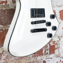 Load image into Gallery viewer, B.C. Rich Mockingbird Special 2008 White MIK Korea
