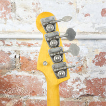 Load image into Gallery viewer, Fender Jazz Bass '62 Reissue JB62-83US 2006 Sunburst CIJ Japan
