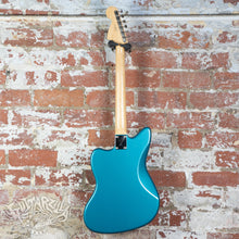 Load image into Gallery viewer, Fender Traditional Late 60's Jazzmaster 2026 Ocean Turquoise Metallic MIJ Japan
