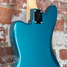 Load image into Gallery viewer, Fender Traditional Late 60's Jazzmaster 2026 Ocean Turquoise Metallic MIJ Japan
