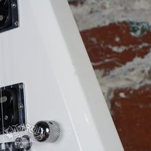 Load image into Gallery viewer, Tokai V-65 Flying V Super Edition 1985 White MIJ Japan
