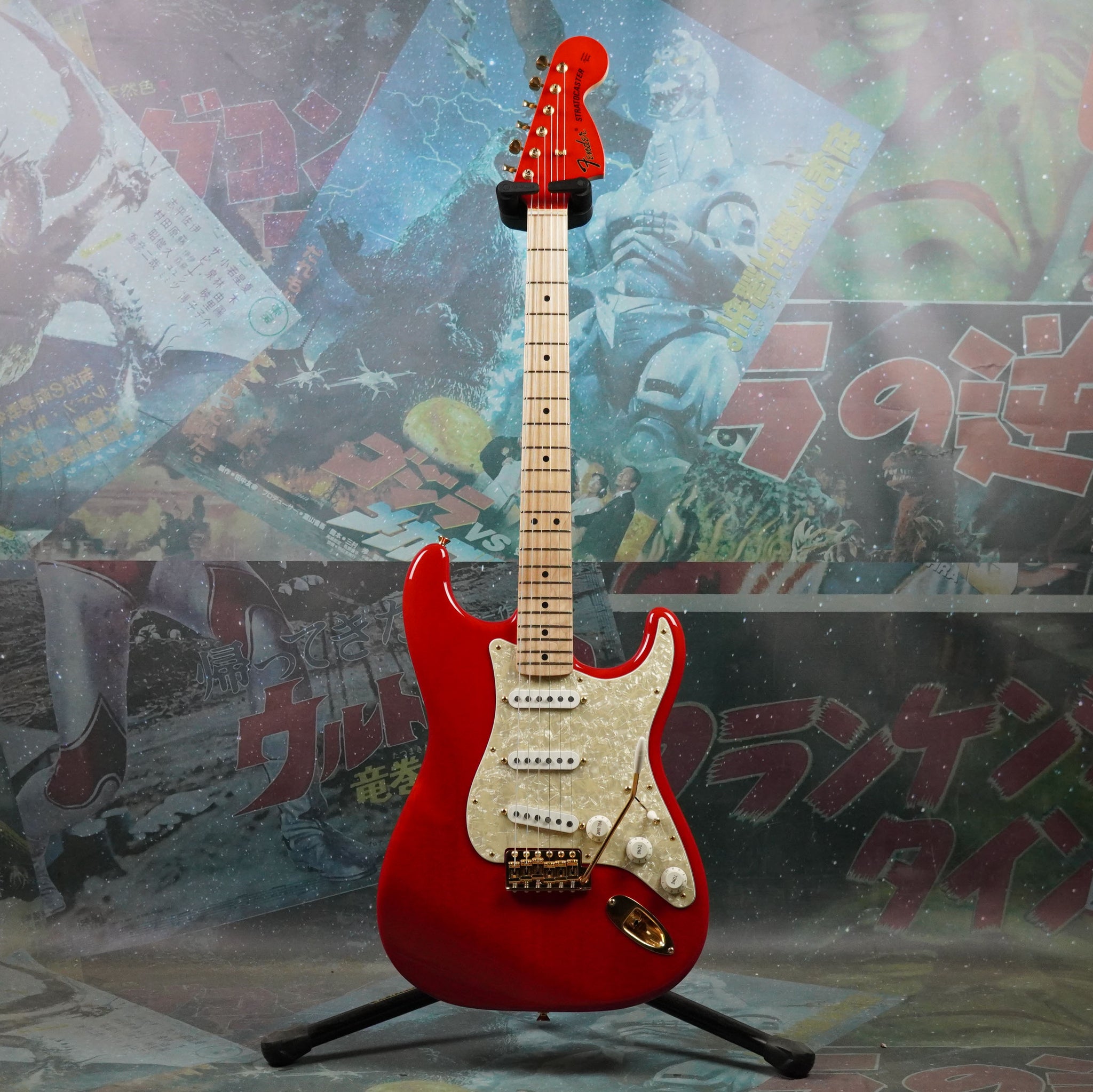 Fender Mami Stratocaster Artist Series 2017 Glossy Candy Apple Red
