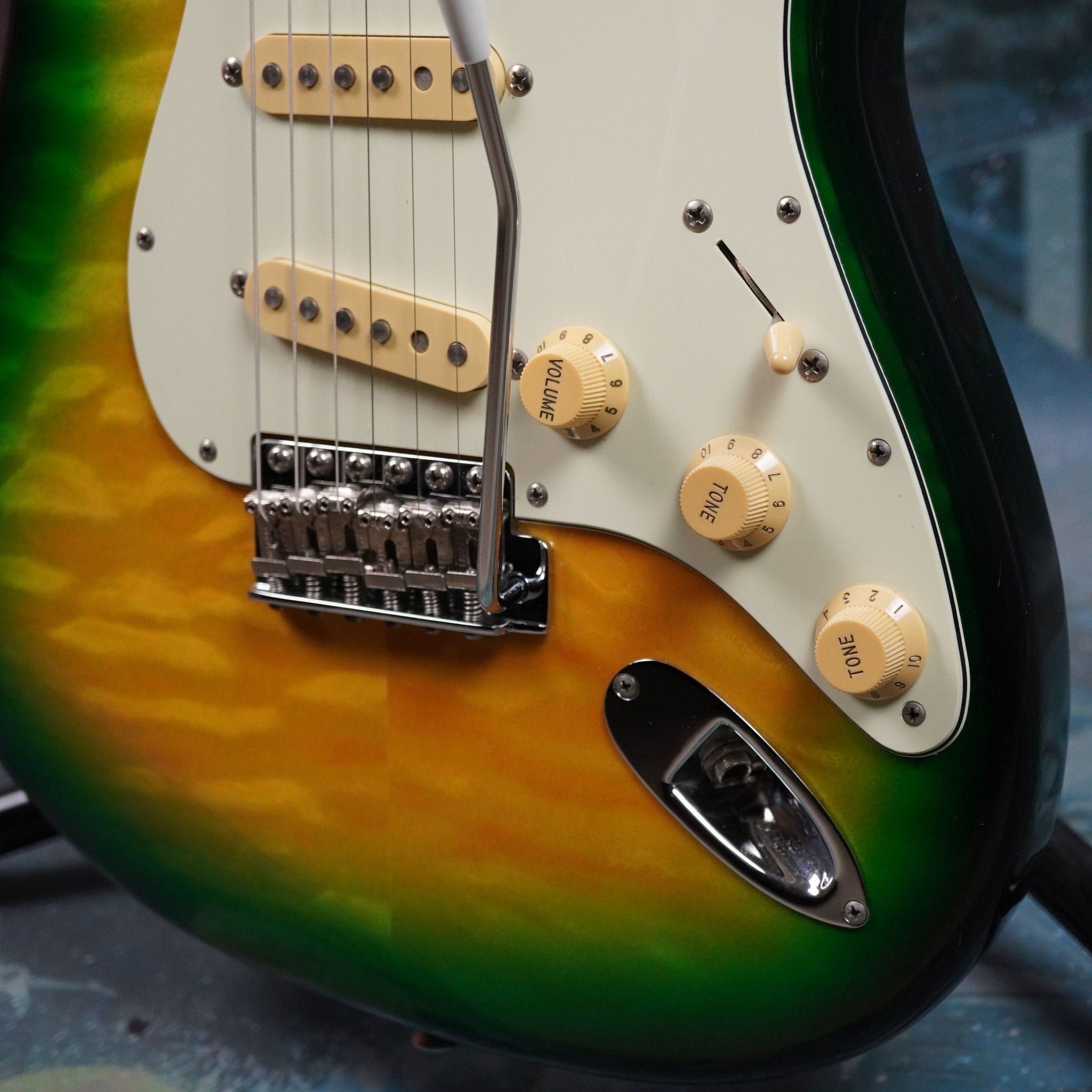 Fender Stratocaster '62 Reissue ST62QT-YLM 2013 Yellow Lime