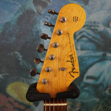 Load image into Gallery viewer, Fender Stratocaster &#39;62 Reissue ST62QT-YLM 2013 Yellow Lime Burst MIJ Japan
