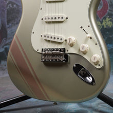 Load image into Gallery viewer, Fender Stratocaster Traditional 50&#39;s FSR 2018 Inca Silver Shoreline Gold Competition Stripe MIJ Japan
