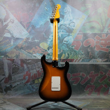 Load image into Gallery viewer, Fender Stratocaster &#39;57 Reissue Left Handed ST57 L/H 2007 Tobacco Sunburst MIJ Japan
