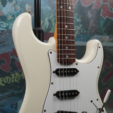 Load image into Gallery viewer, Squier Japan &#39;72 Reissue Stratocaster CST SQ Serial 1983 Black MIJ Japan FujiGen
