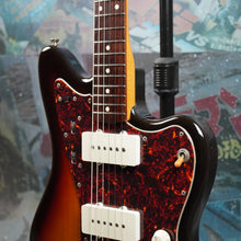 Load image into Gallery viewer, Fender Jazzmaster &#39;66 Reissue JM66-80 2004 3 Tone Sunburst CIJ Japan
