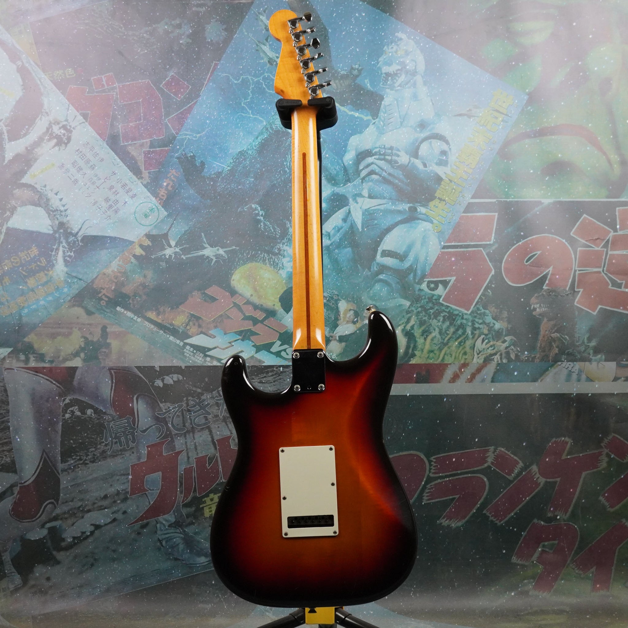 Fender Stratocaster Medium Scale ST314-55 1986 Sunburst MIJ Japan