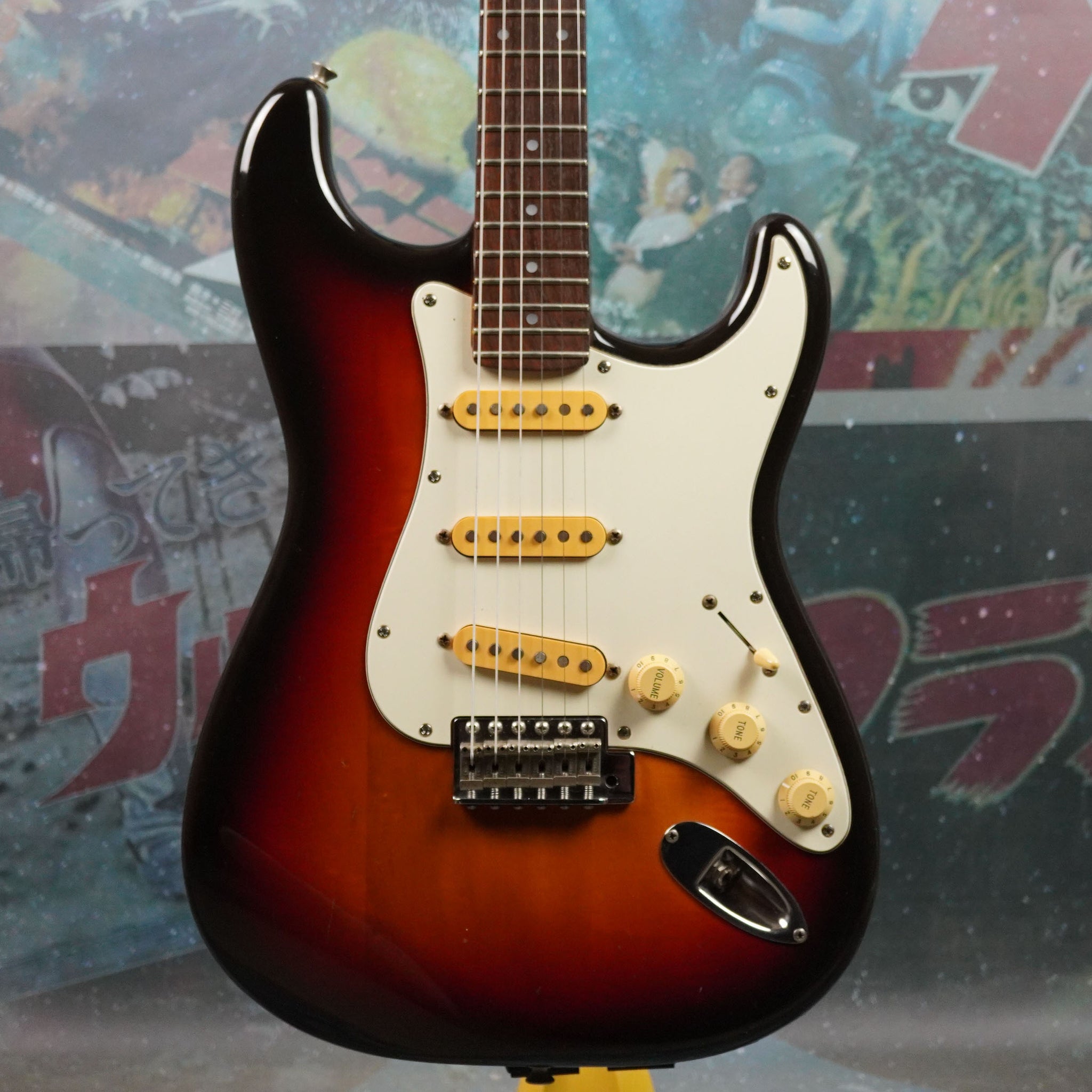 Fender Stratocaster Medium Scale ST314-55 1986 Sunburst MIJ Japan