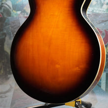 Load image into Gallery viewer, Epiphone Casino 2002 Vintage Sunburst Peerless MIK Korea
