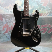 Load image into Gallery viewer, Squier Stratocaster SST-30 1985 Black A Serial MIJ Japan
