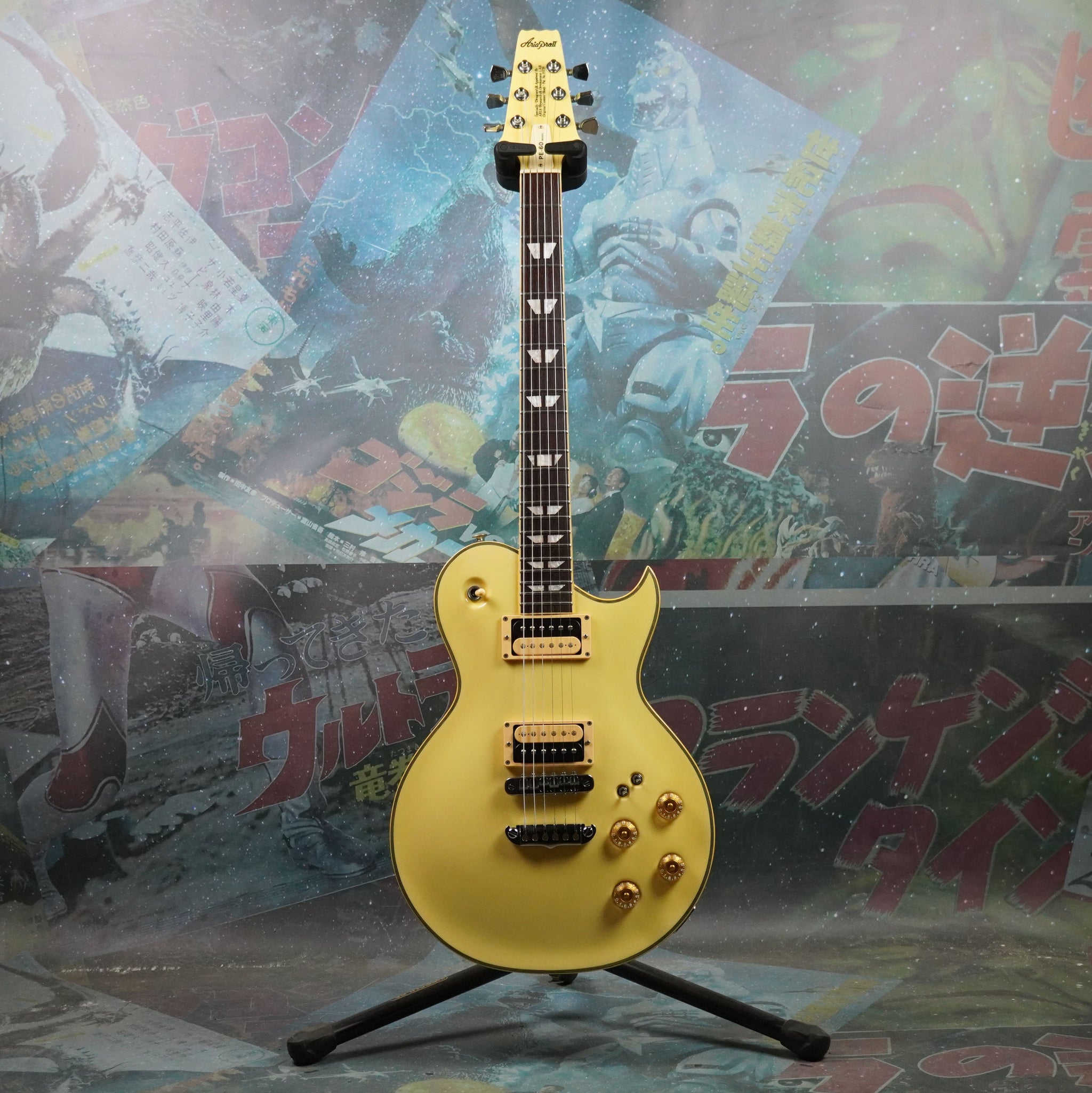 Aria Pro II PE-60 1984 Ivory White MIJ Japan Matsumoku – Guitarzilla