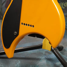 Load image into Gallery viewer, Fernandes GM-Jr Kenichi Ito Mad Soldiers Signature Mini Guitar Built In Amplifier 2000&#39;s Yellow
