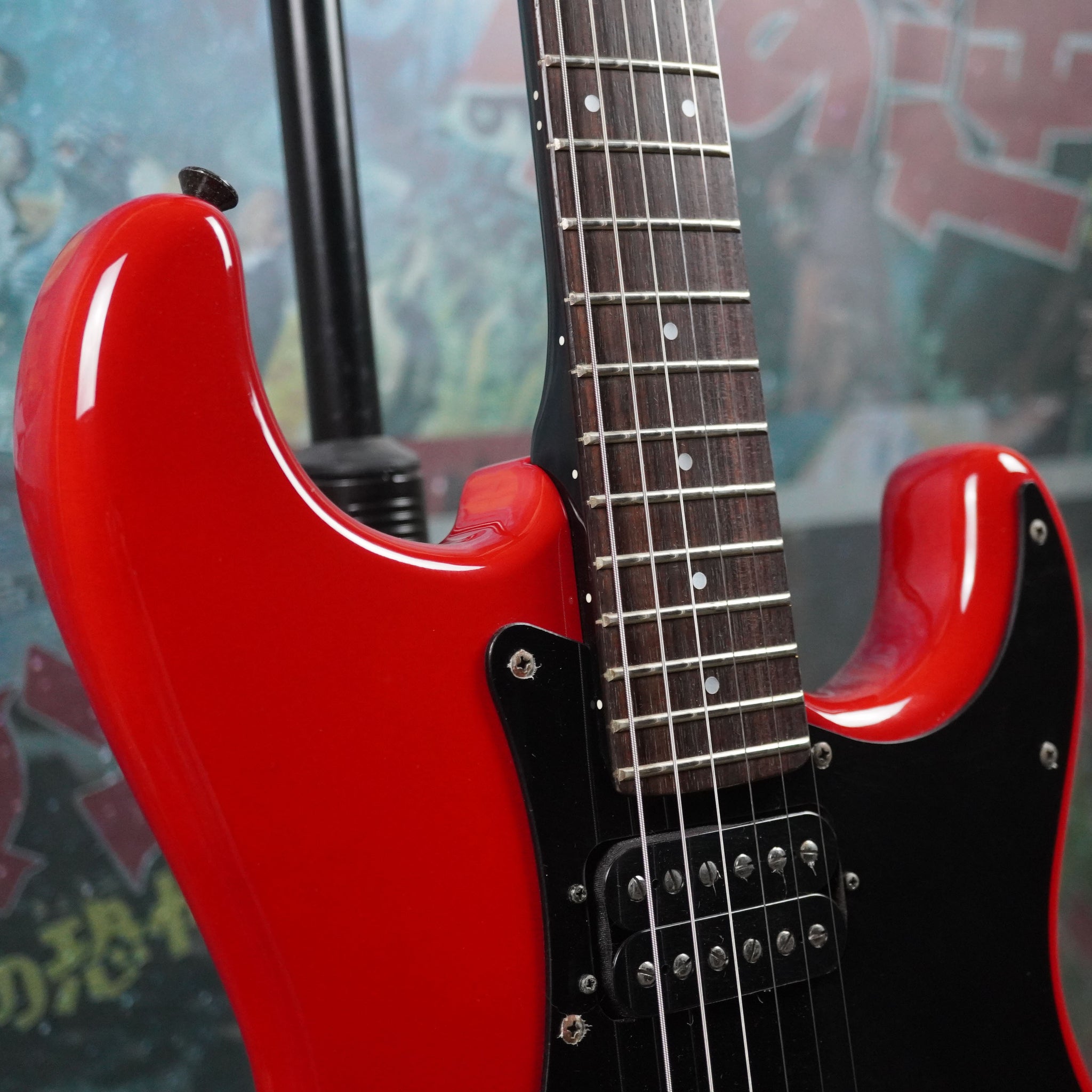 【squire fujigen】レッド Stratocaster 85年 squire fujigen】レッド Stratocaster 85年 - メルカリ